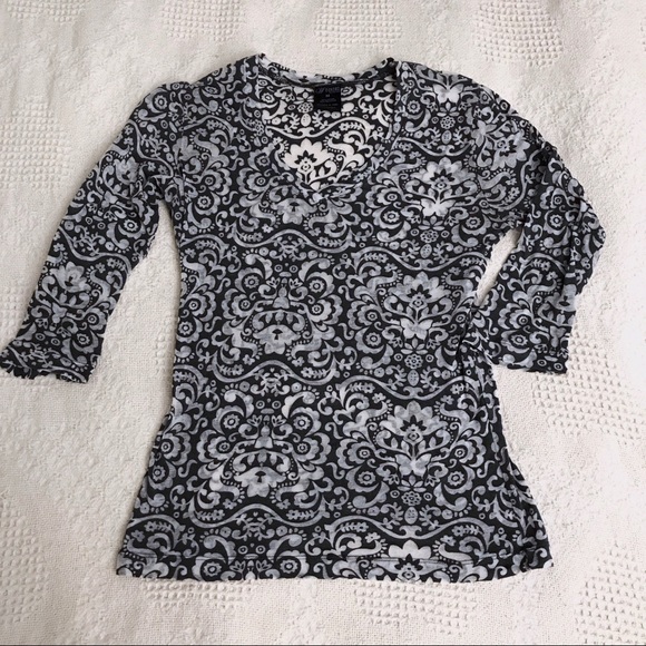 Weekend by Marika Burnout V-neck Floral Top S/M - Picture 1 of 2